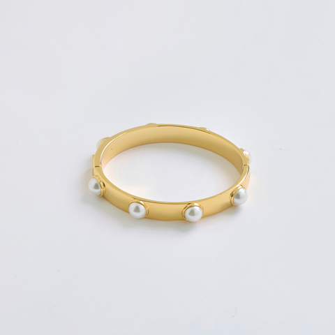 Pearl Polkadot Cuff