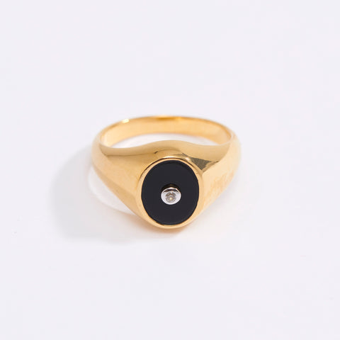 Classic Signet Ring Round Onyx - Gold